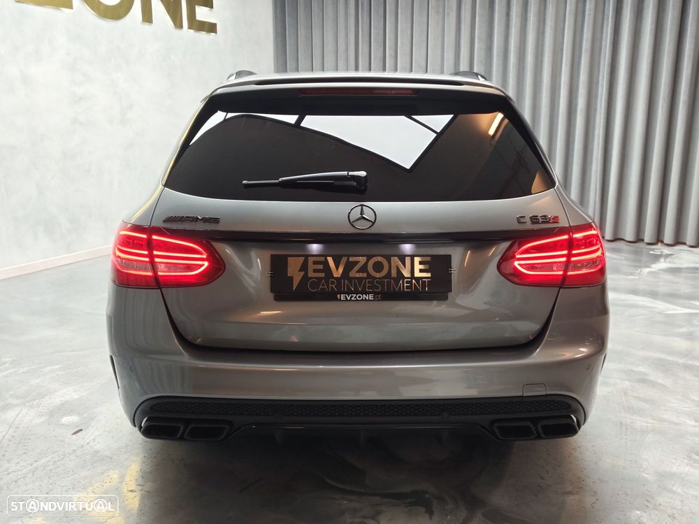 Mercedes-Benz C 63 AMG S - 6