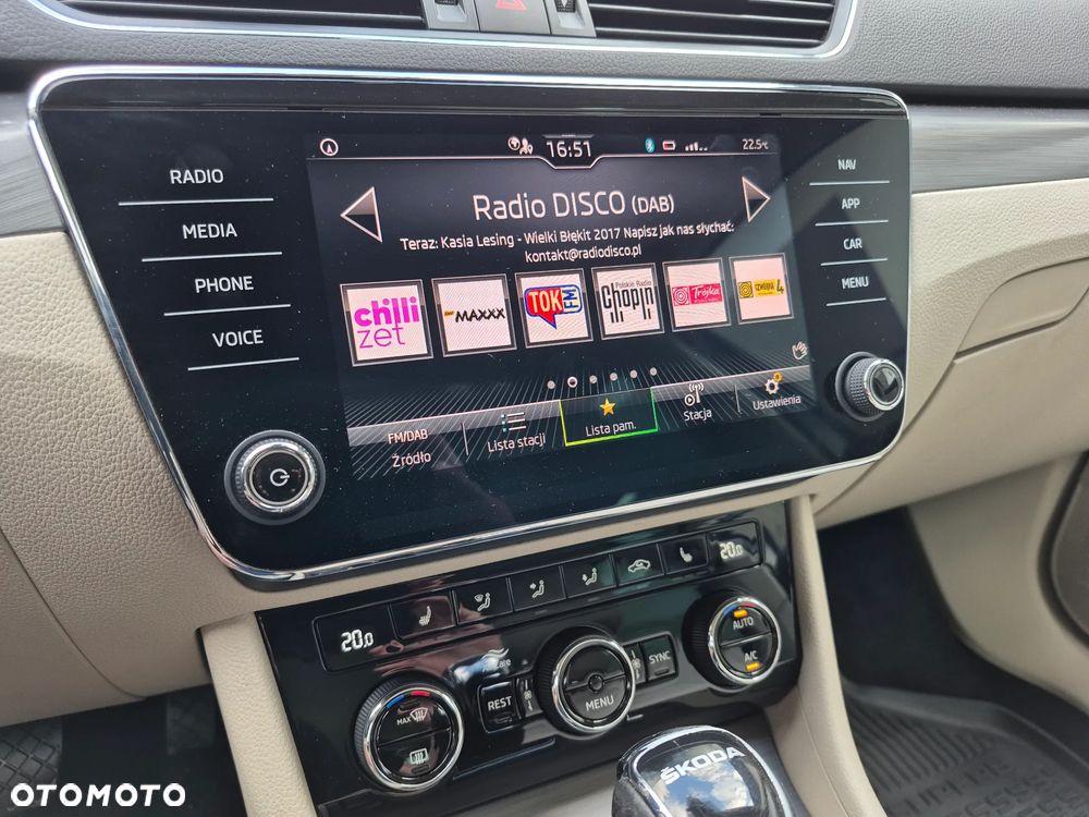 Skoda Superb 2.0 TDI SCR Style DSG - 13