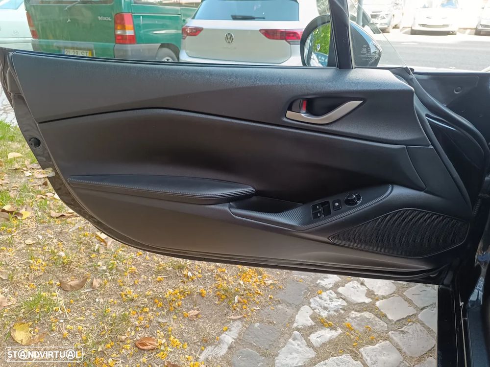 Mazda MX-5 SKYACTIV-G 131 Exclusive-Line - 11