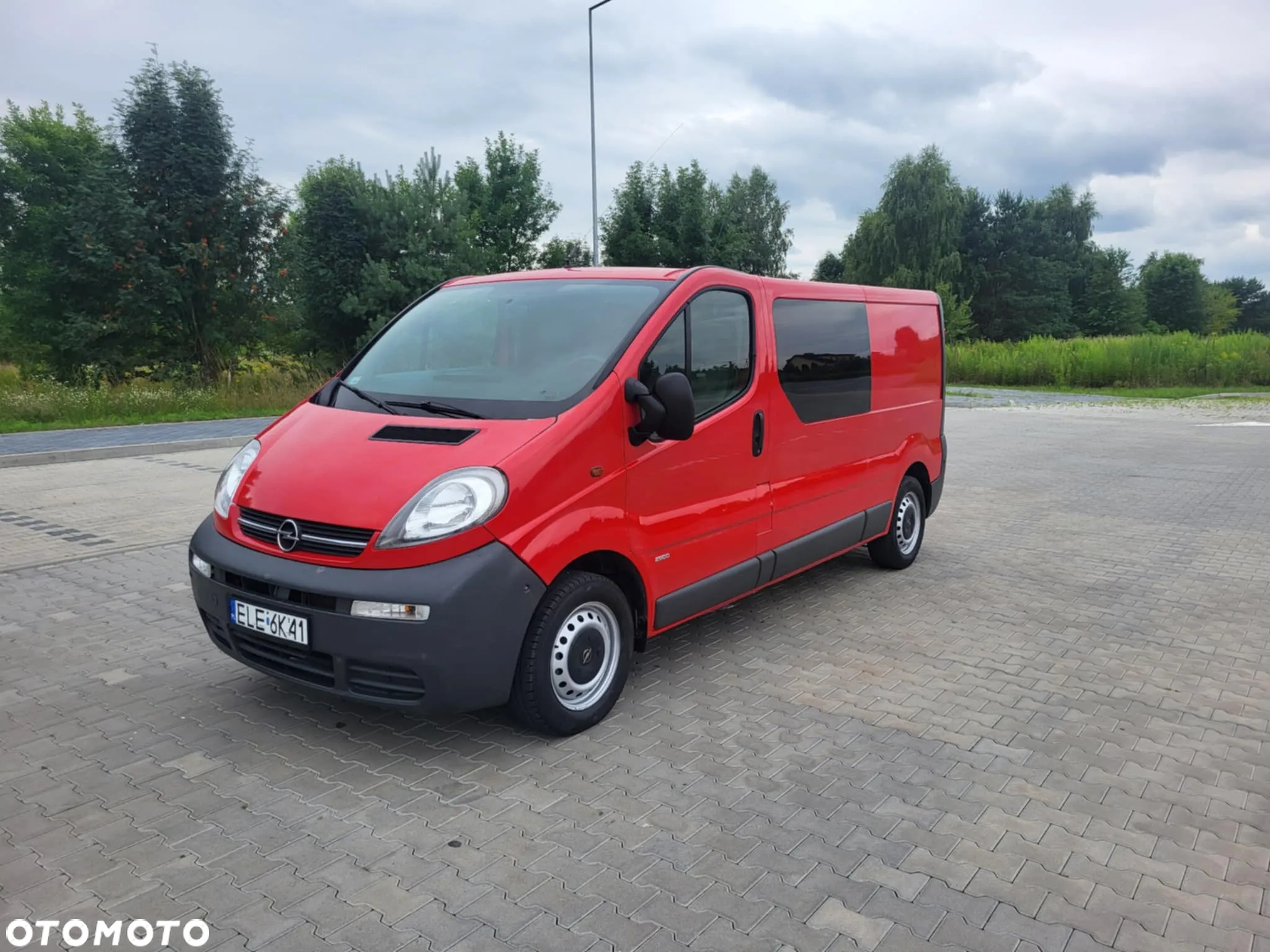 Opel Vivaro - 8