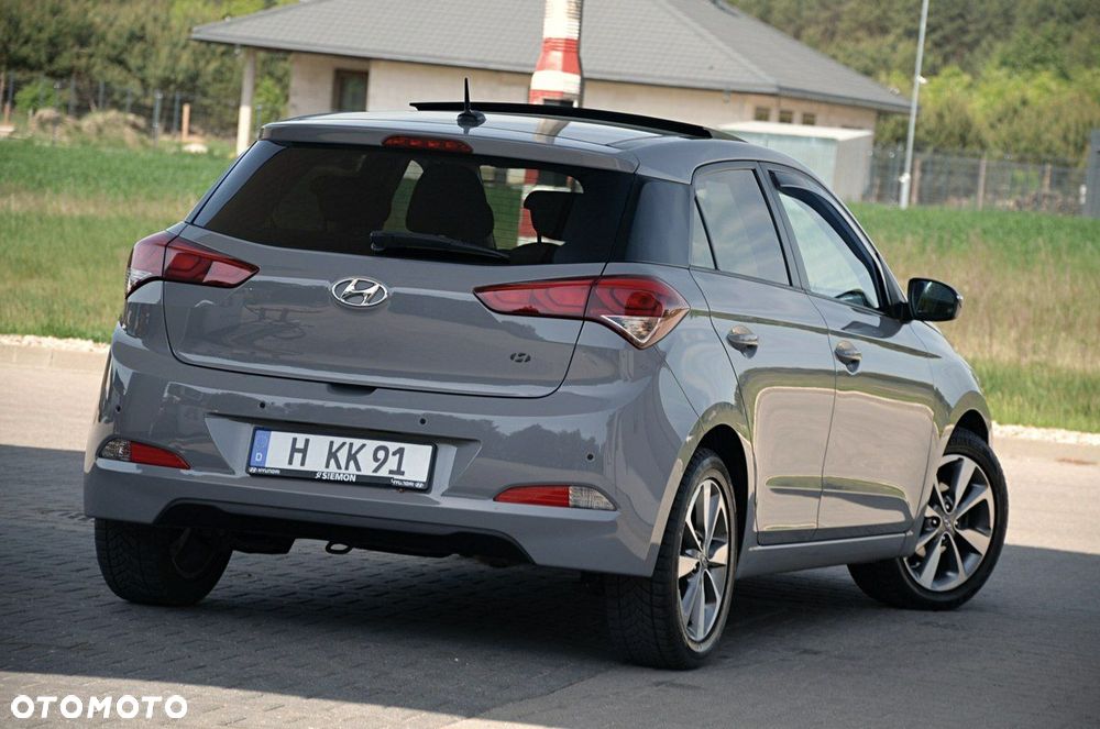 Hyundai i20 - 10
