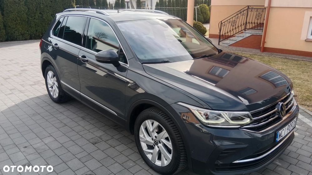 Volkswagen Tiguan - 13