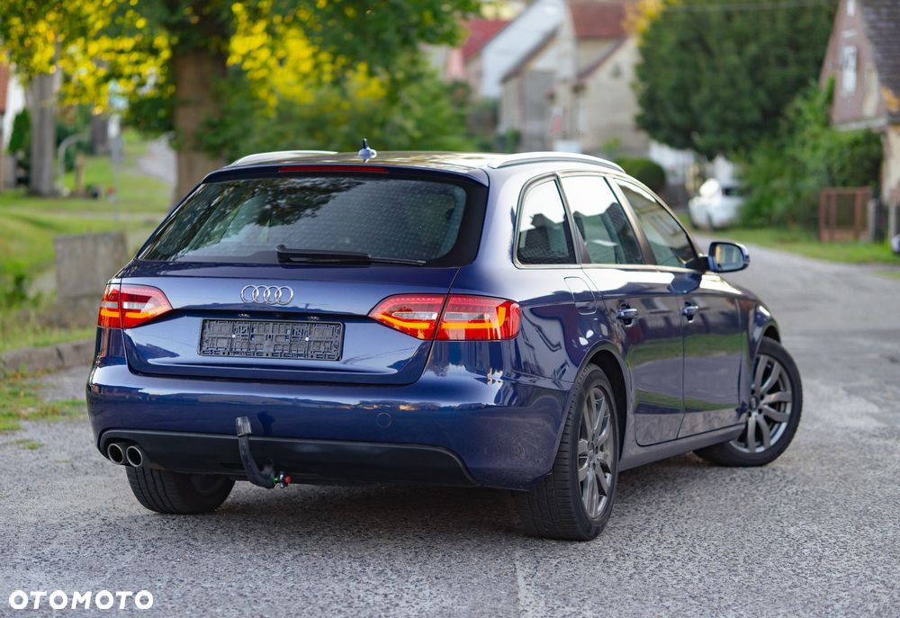 Audi A4 Avant - 15