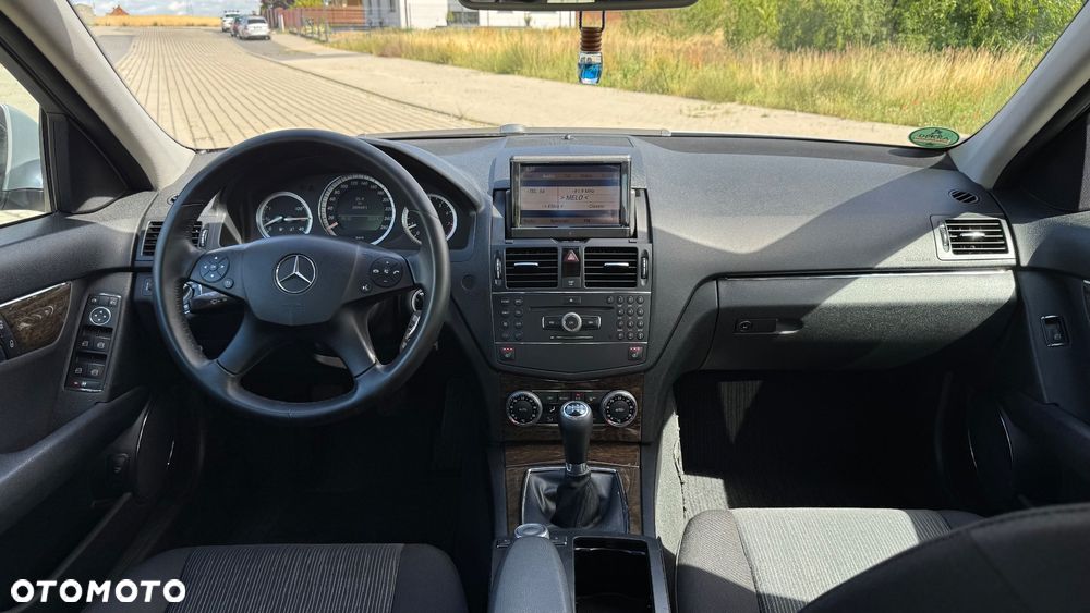 Mercedes-Benz Klasa C 200 Kompressor Elegance - 35