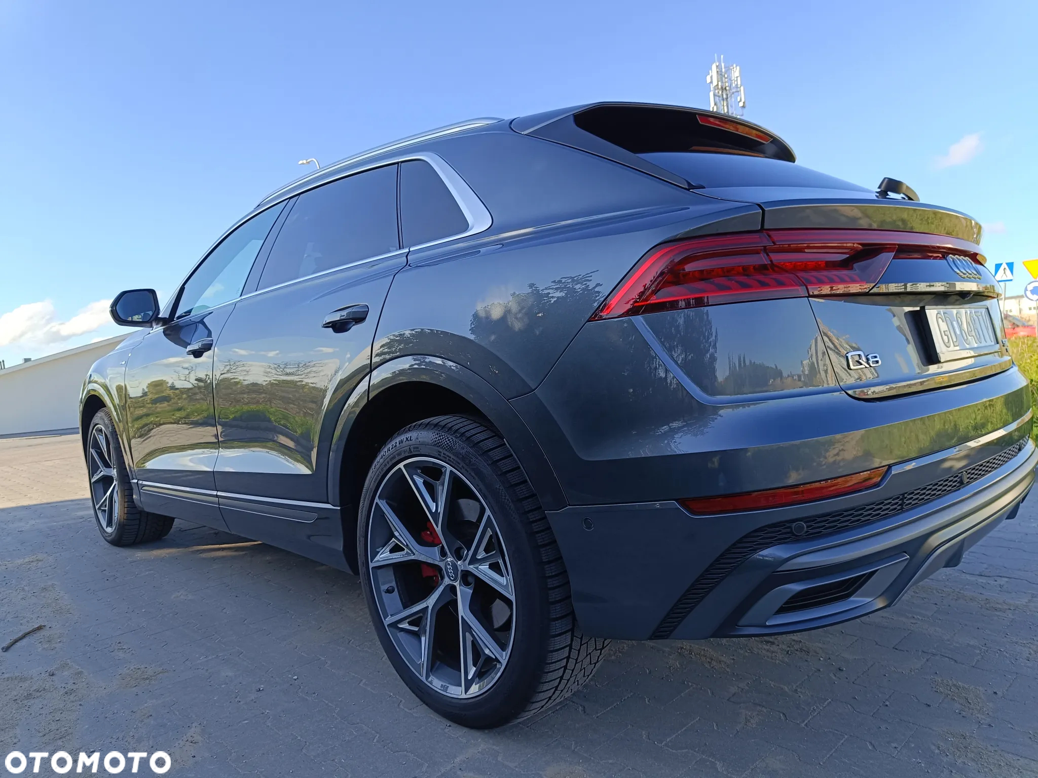 Audi Q8 - 9