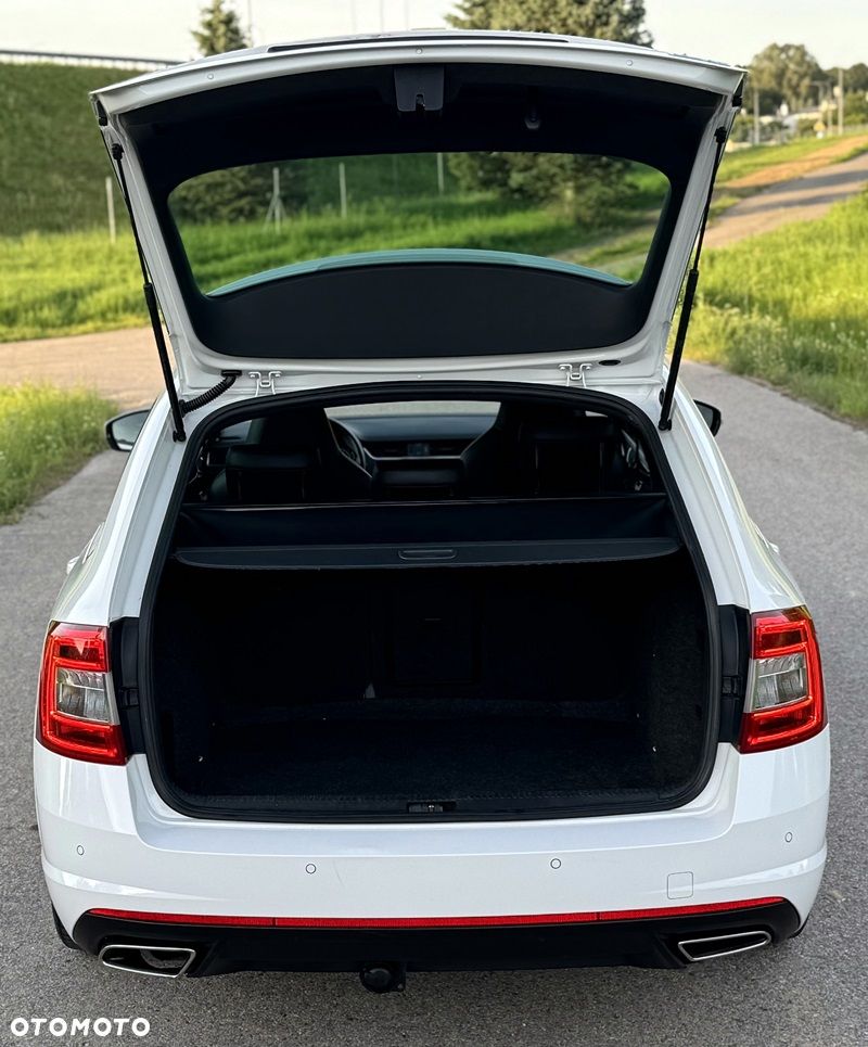 Skoda Octavia 2.0 TDI (Green tec) RS - 10