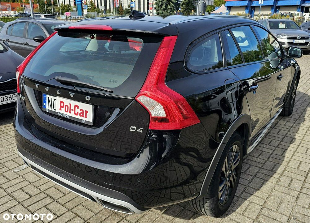 Volvo V60 Cross Country D4 Geartronic Kinetic - 9