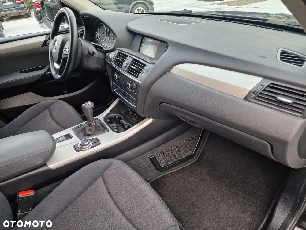 BMW X3 xDrive20d - 16