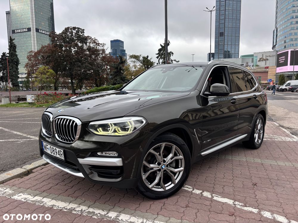 BMW X3 xDrive20i Luxury Line - 1
