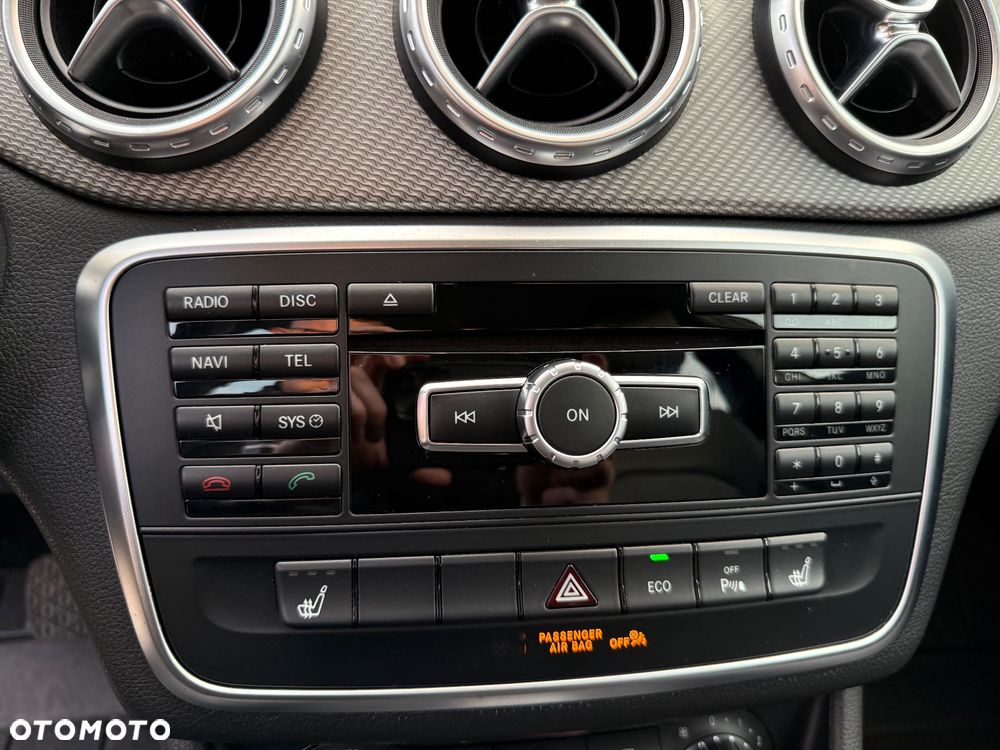 Mercedes-Benz GLA - 20