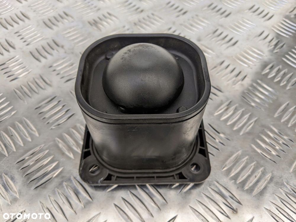 SYRENA ALARMU SCANIA R - 3