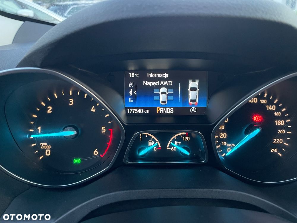 Ford Kuga 2.0 TDCi AWD Titanium - 23