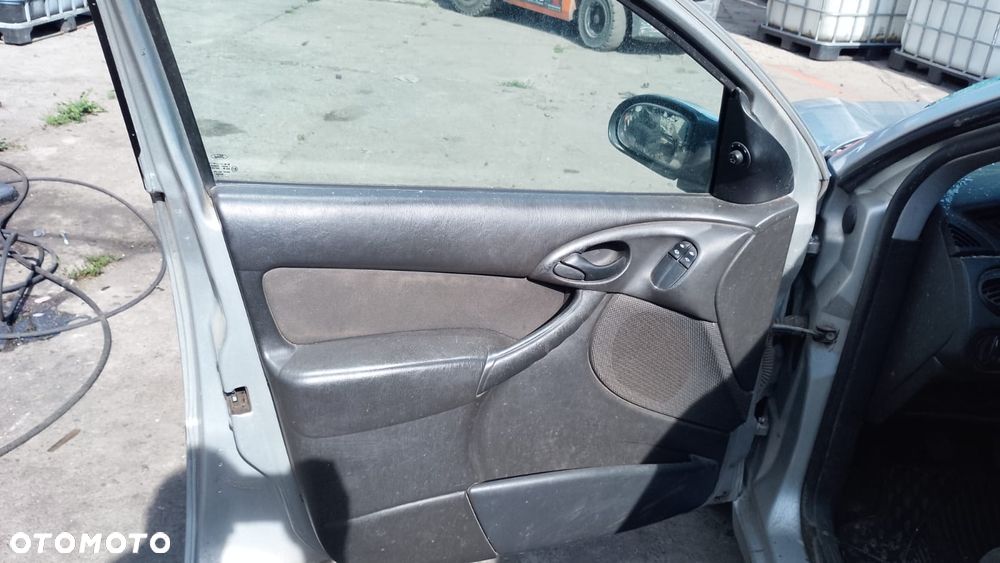Tylko Części Ford Focus I MK1 1.8 TDCI FFDA 74kW 100KM 5d hb 01r–07r lakier O8 08 - 7