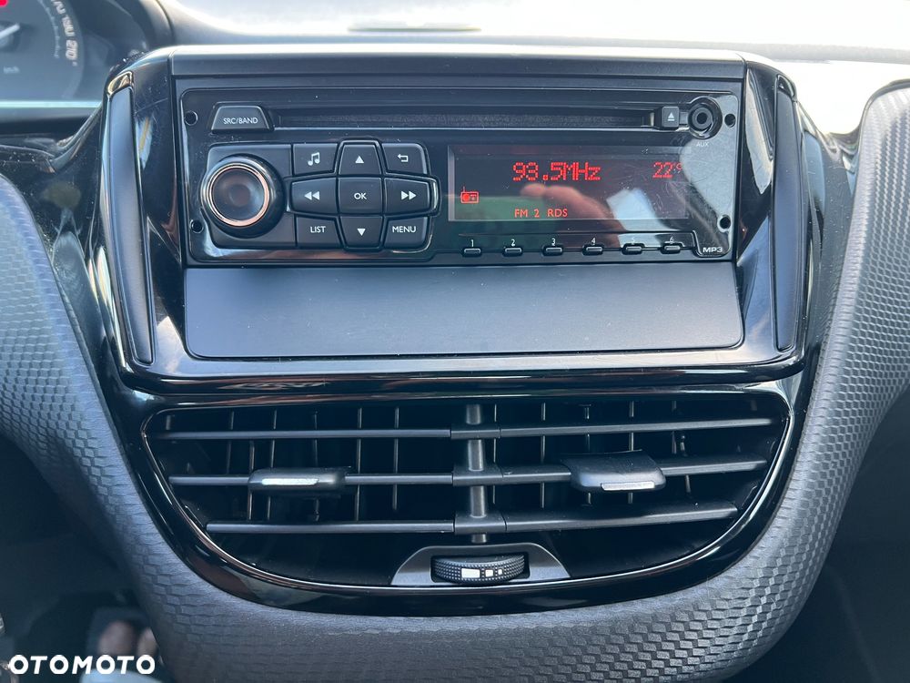 Peugeot 2008 1.2 VTi/Pure Tech Active - 28