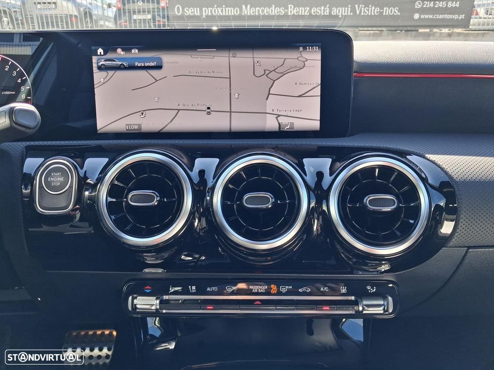 Mercedes-Benz A 250 e AMG Line - 17