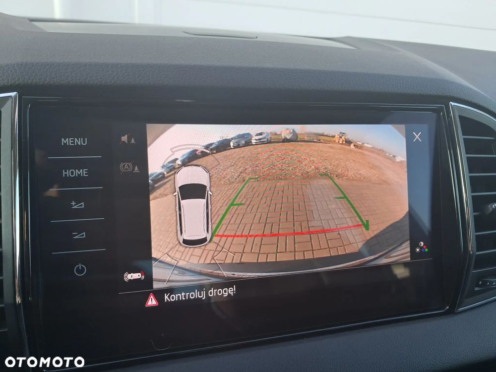 Skoda Karoq 1.5 TSI ACT 4x2 Style DSG - 24