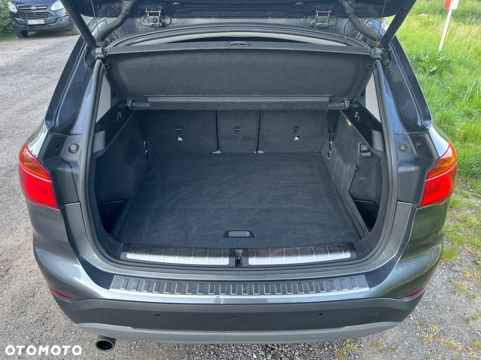 BMW X1 sDrive18i - 14