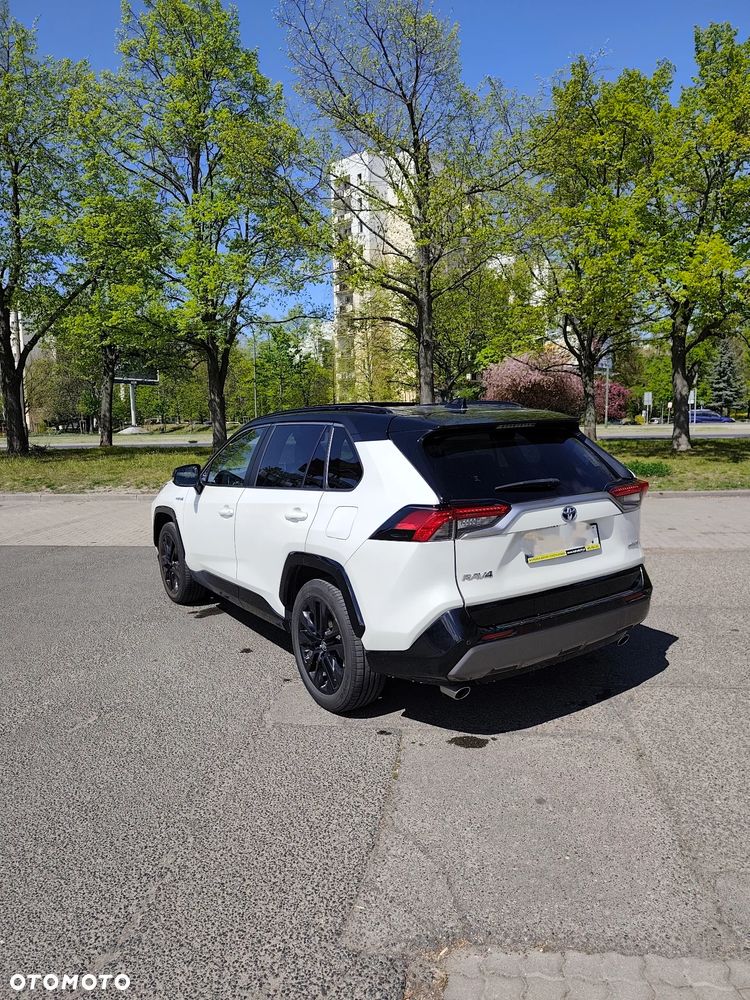 Toyota RAV4 - 4