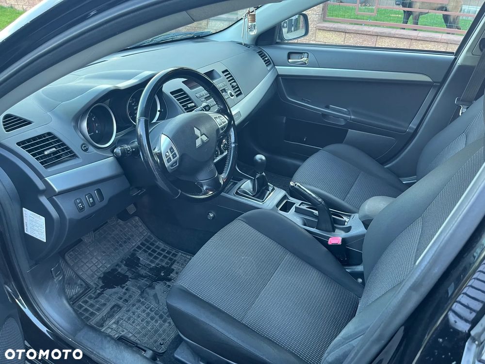 Mitsubishi Lancer 1.8 Invite - 13
