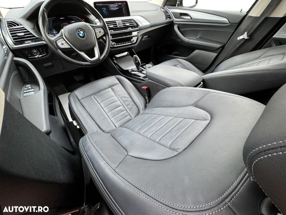 BMW X3 xDrive30e AT PHEV - 13