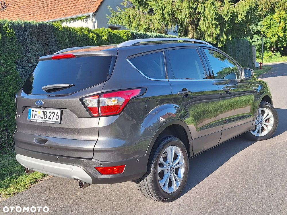 Ford Kuga 2.0 TDCi 4x2 Titanium - 6