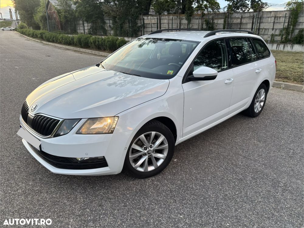 Skoda Octavia 1.6 TDI Active - 1