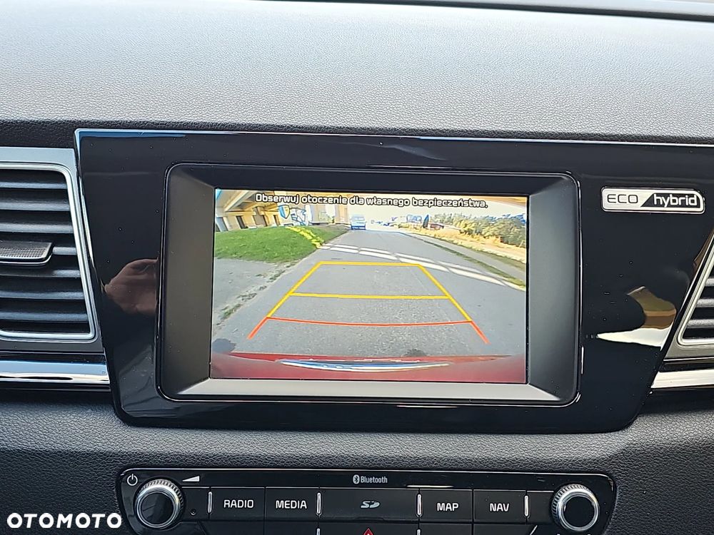 Kia Niro 1.6 GDI Hybrid L - 24
