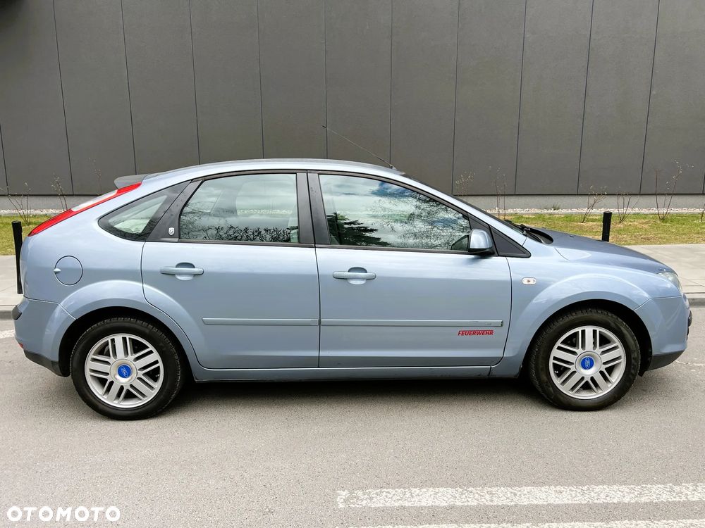Ford Focus - 32