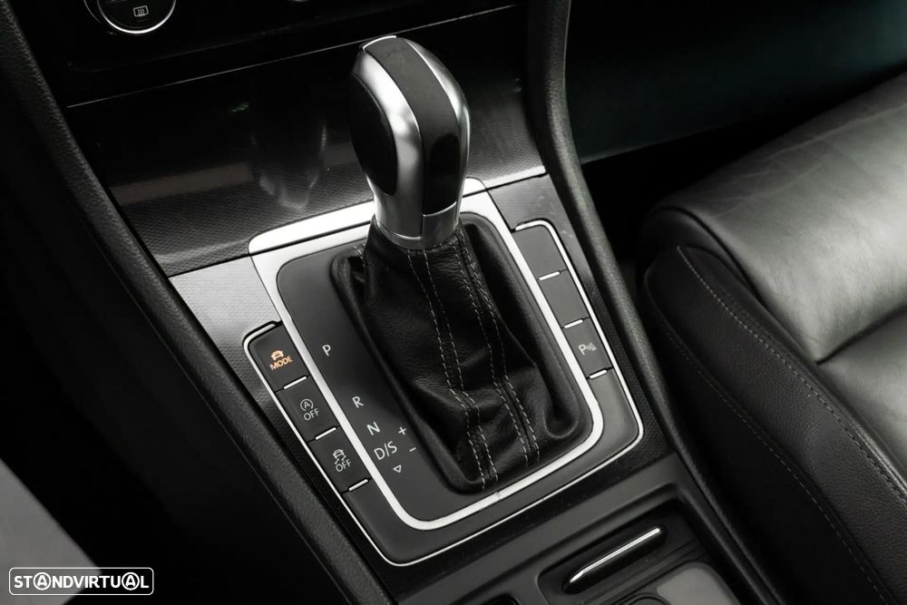 VW Golf 2.0 TDI GTD DSG - 21
