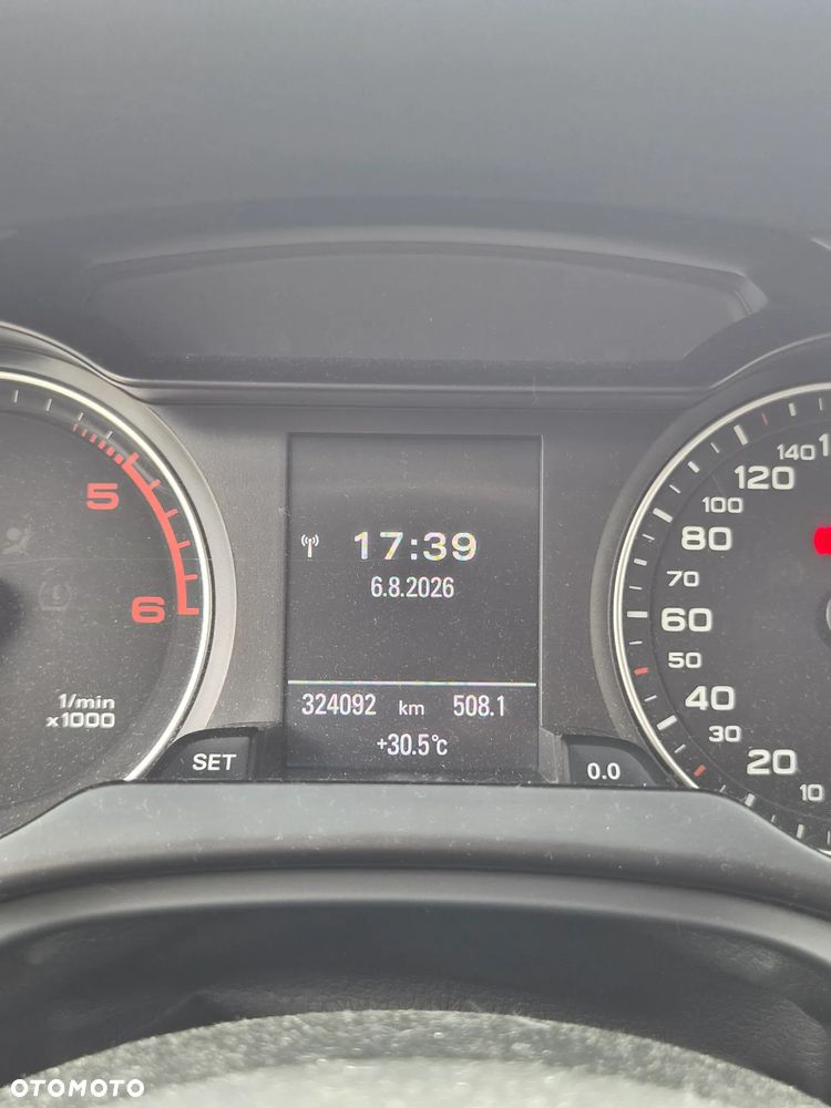 Audi A4 Avant - 4