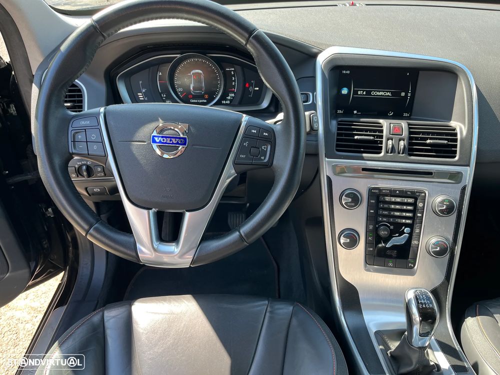 Volvo XC 60 2.0 D4 VOR - 4