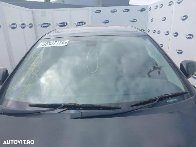 Dezmembrez suzuki Kizashi - 19