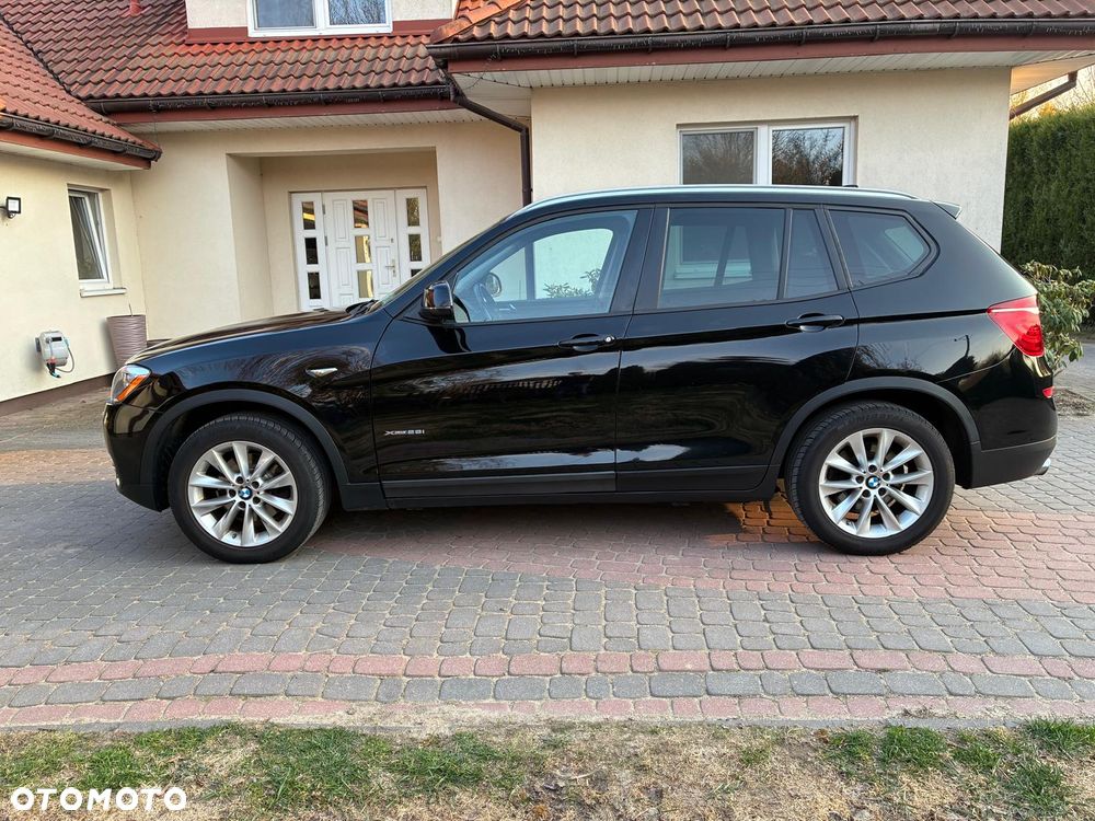 BMW X3 xDrive28i - 11