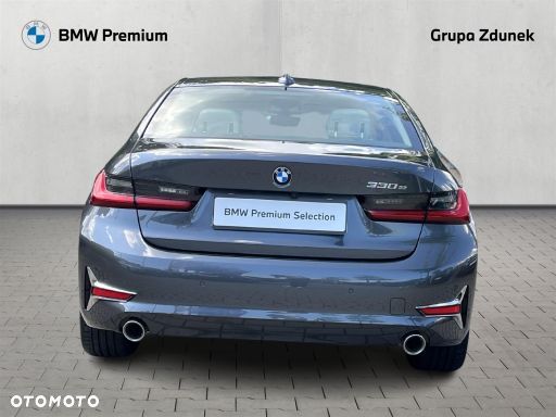 BMW Seria 3 330e Sport Line sport - 8