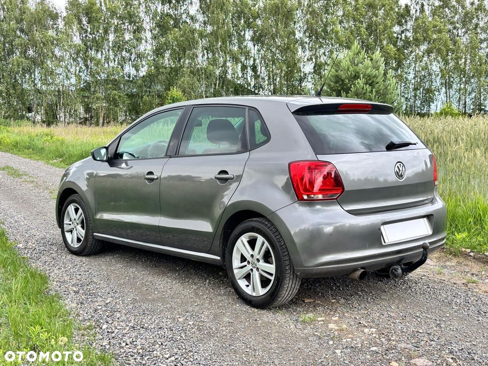 Volkswagen Polo 1.6 TDI Blue Motion Technology Comfortline - 10