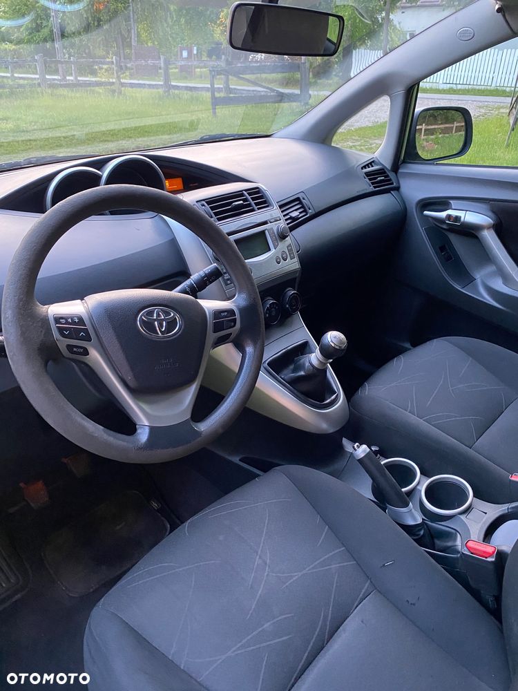 Toyota Verso 2.0 D-4D Luna - 22