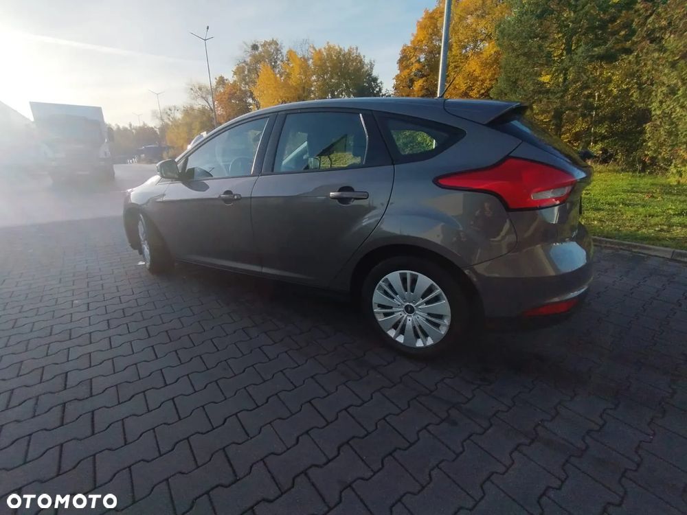 Ford Focus 1.0 EcoBoost Trend ASS - 4