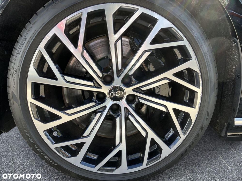 Audi A8 - 17