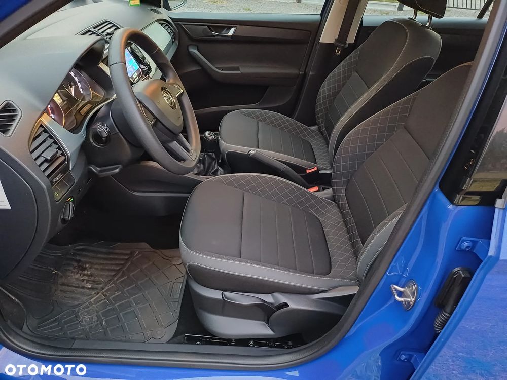 Skoda Fabia 1.0 TSI Ambition - 4
