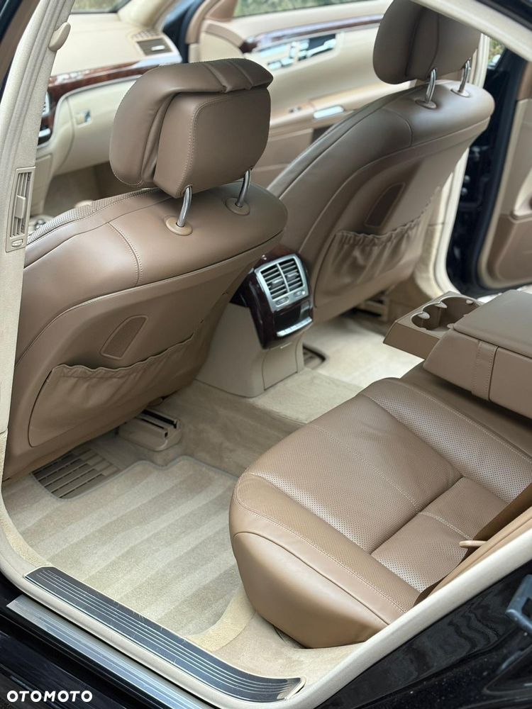Mercedes-Benz Klasa S 500 L 4Matic 7G-TRONIC - 35