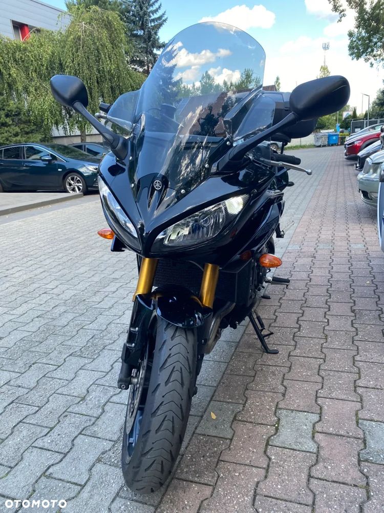 Yamaha FZ8 - 15