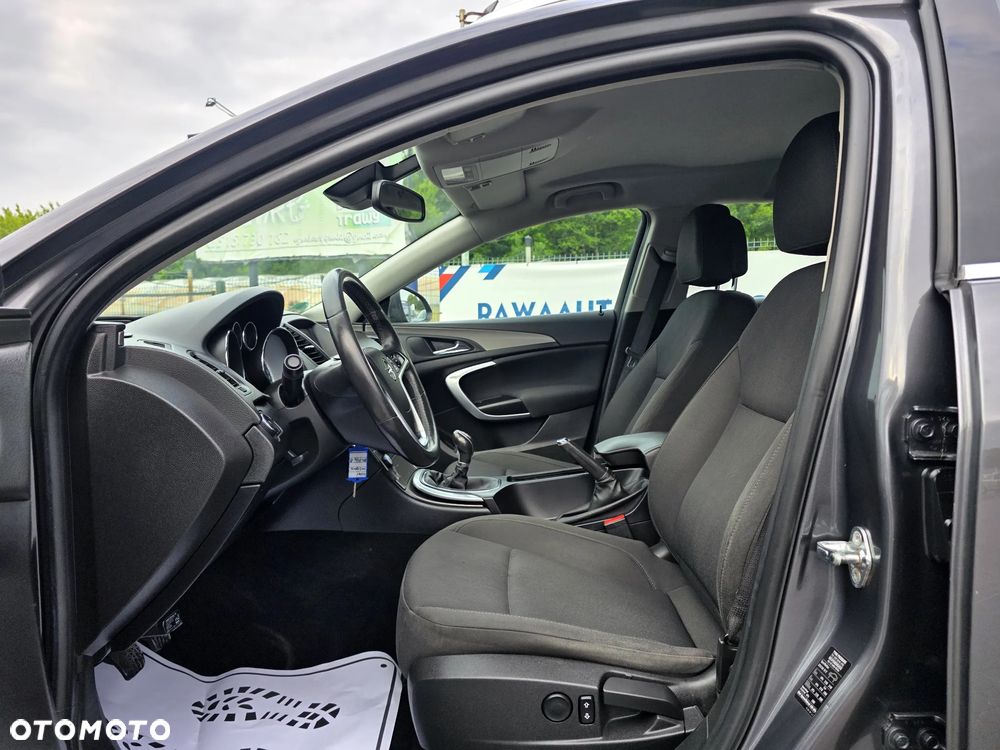 Opel Insignia 1.6 Turbo Design Edition - 8