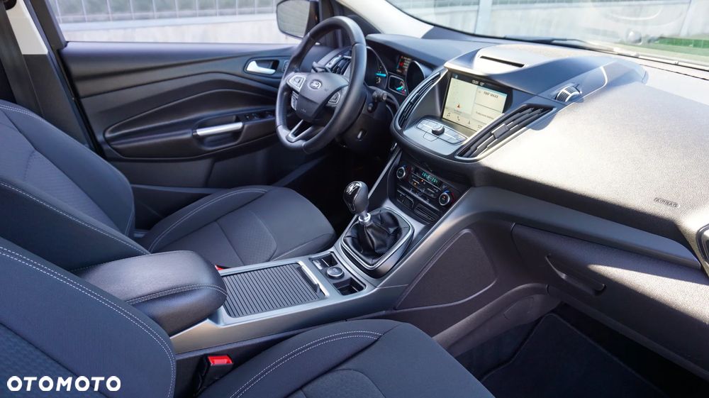 Ford Kuga 1.5 EcoBlue COOL&CONNECT - 24