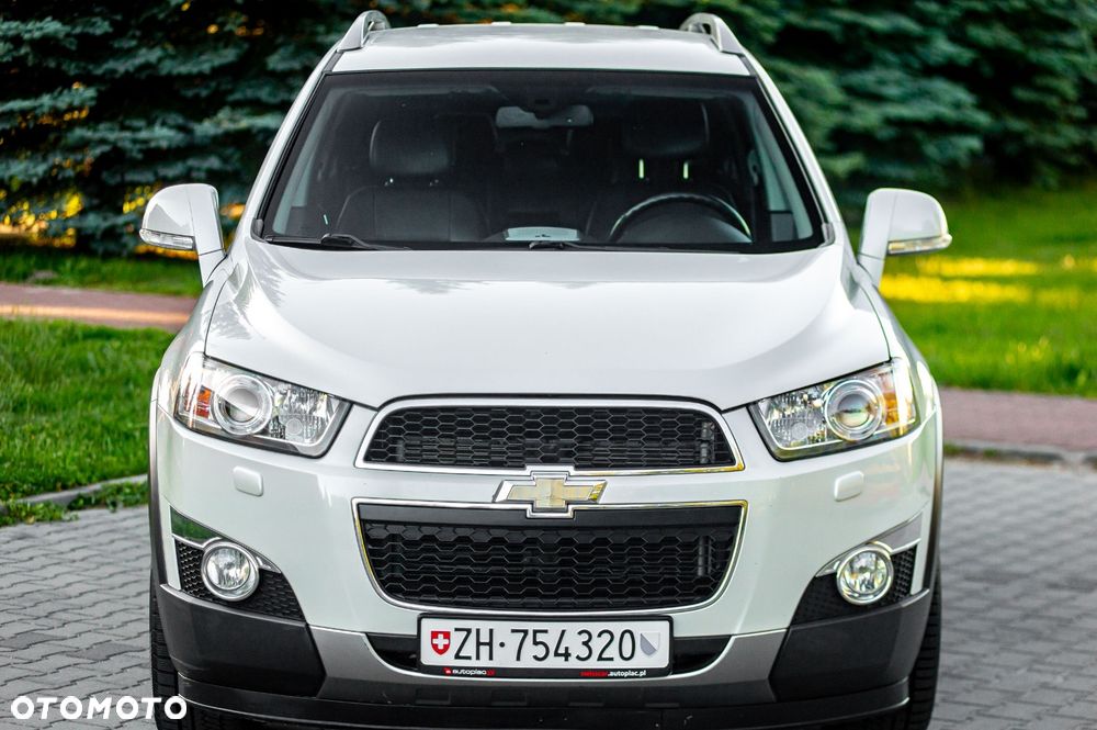 Chevrolet Captiva 3.0 V6 SIDI AWD Automatik LTZ - 4