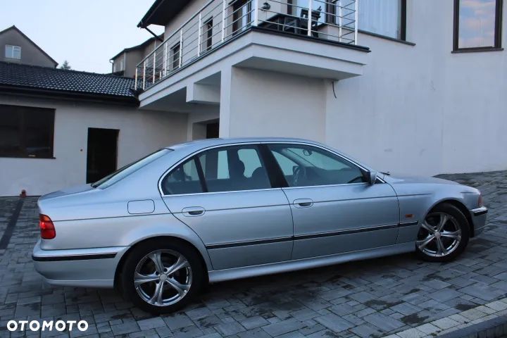 BMW Seria 5 - 22