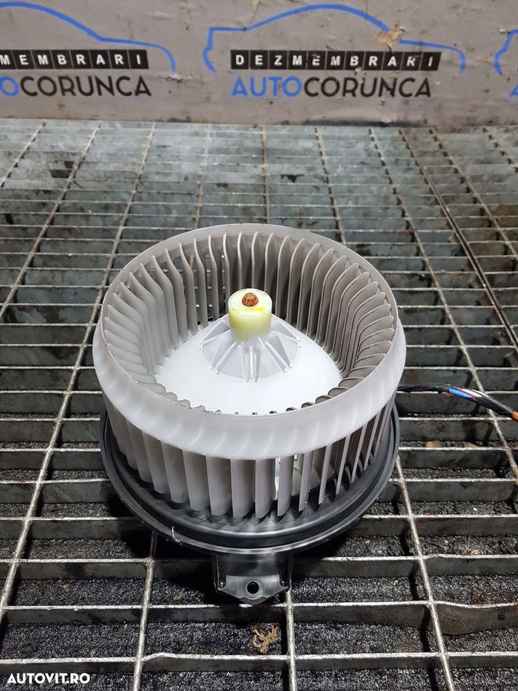 Aeroterma Toyota Rav 4 III Facelift 2010 - 2012 (642) 2727008093 - 4