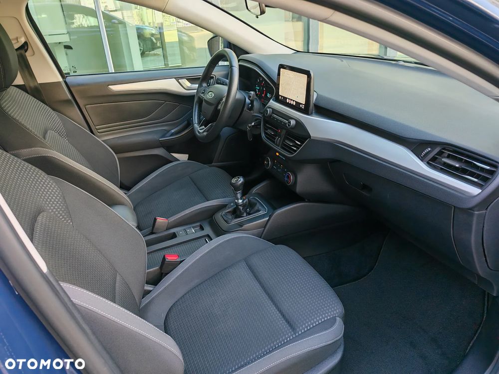 Ford Focus ver-1-5-ecoblue-trend-edition - 25