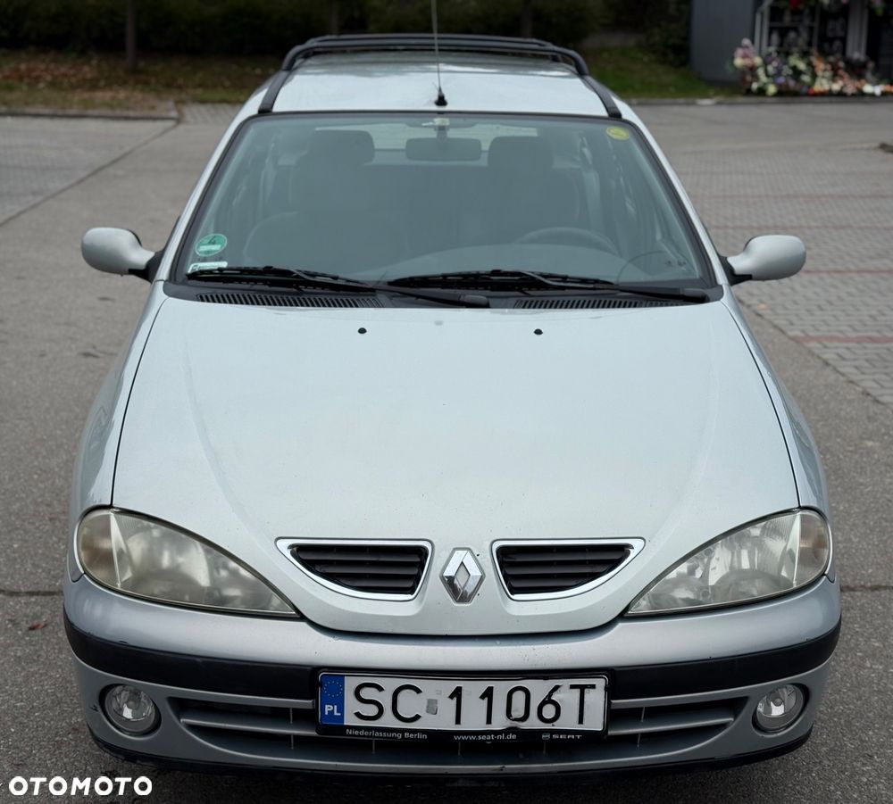 Renault Megane - 2
