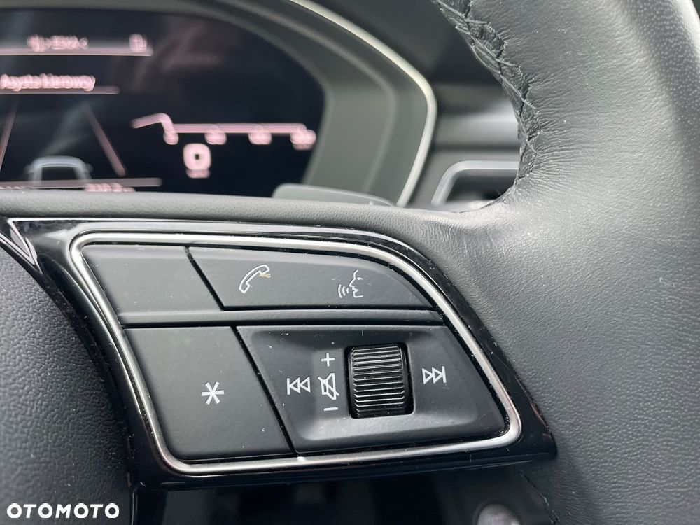 Audi A4 Avant 40 TDI S tronic - 32