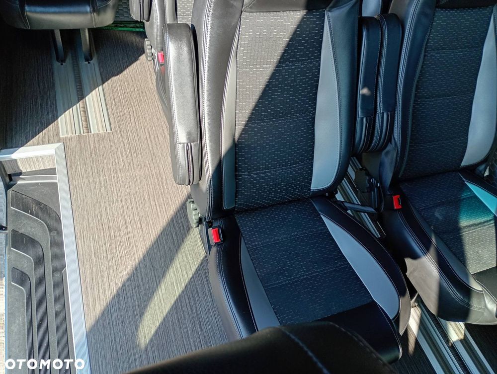 Mercedes-Benz Sprinter 907.223 - 9